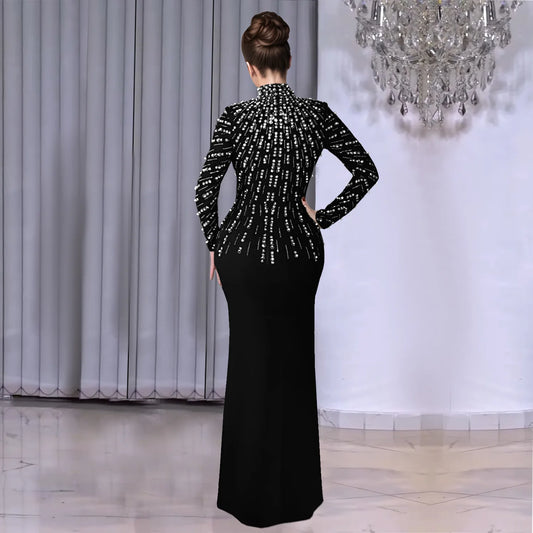 Ester | Abito Lungo con Perle e Strass, Collo Alto e Maniche Lunghe