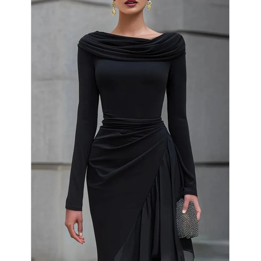 Luna | Abito Lungo Nero con Scollo Drappeggiato e Volant in Chiffon