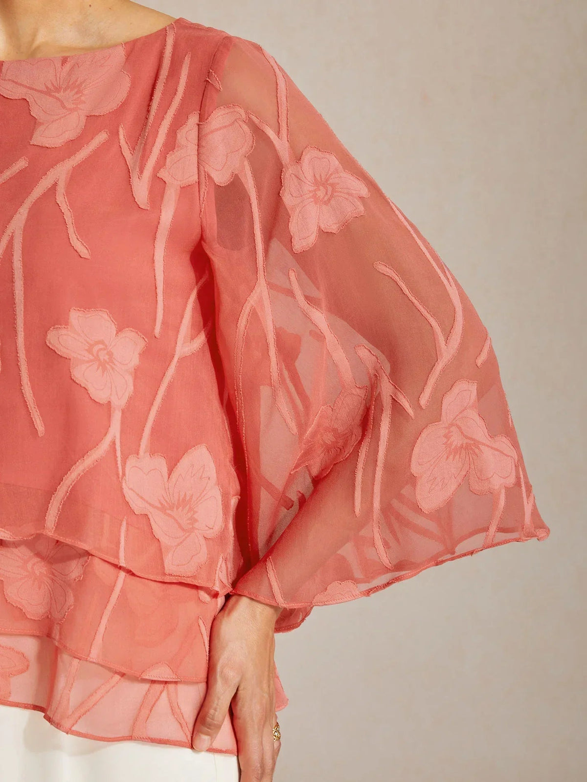 Marzia | Blusa a Strati con Motivo Floreale in Chiffon