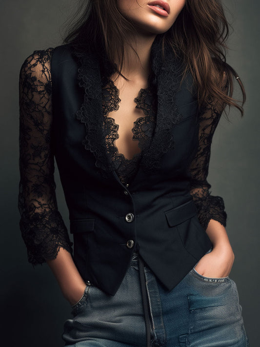 Nadia | Giacca Nera con Maniche Semi-Trasparenti