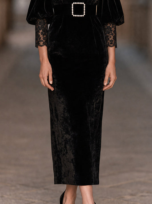 Fulvia | Abito Midi in Velluto Nero con Pizzo, Maniche a Palloncino e Cintura con Perle