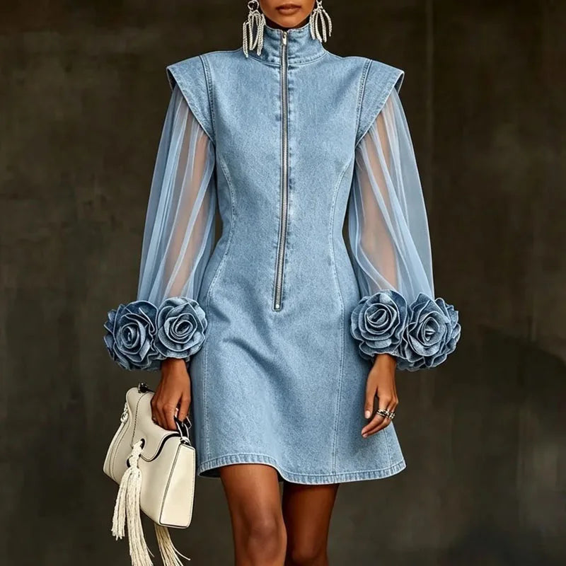 Mirta | Mini Abito in Denim con Zip, Maniche in Tulle e Rose 3D