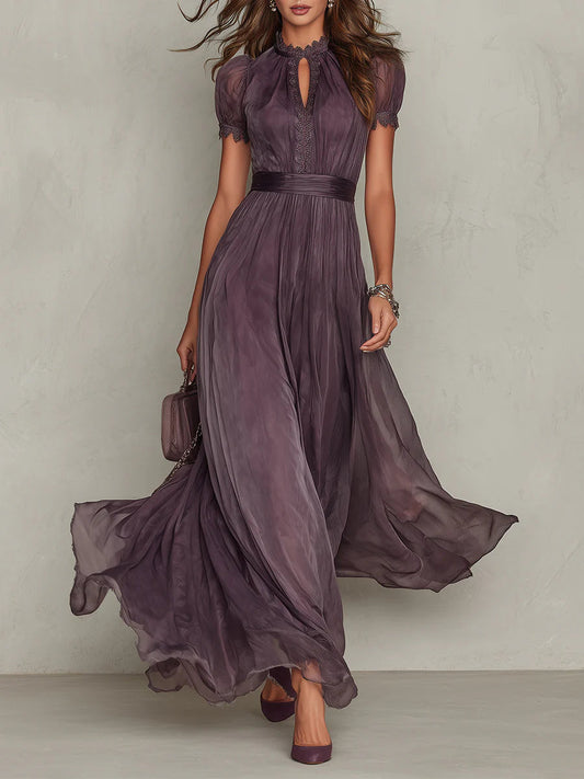 Maxi Abito in Chiffon Viola con Scollo a Goccia e Bordo in Pizzo