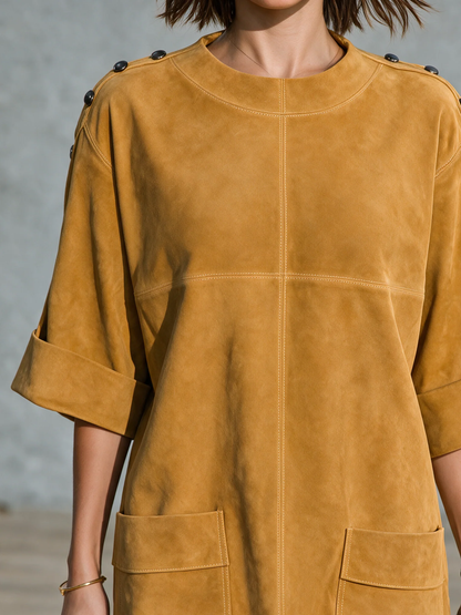 Ginevra | Mini Abito Effetto Suede Giallo Zenzero con Bottoni sulle Spalle