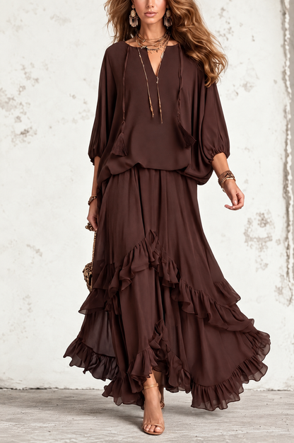 Lucrezia | Top in Chiffon Marrone con Frange e Scollo a V e Gonna a Volant a Strati